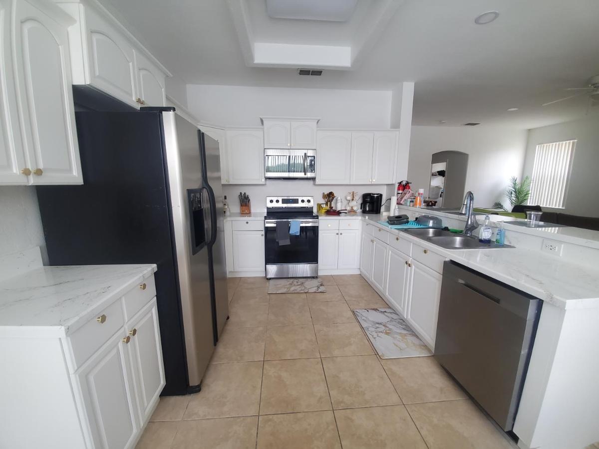 Electric Heated Private Pool 4 Bedroom 3 Bath 2 Story Single Family Home!!!! Kissimmee Exteriör bild